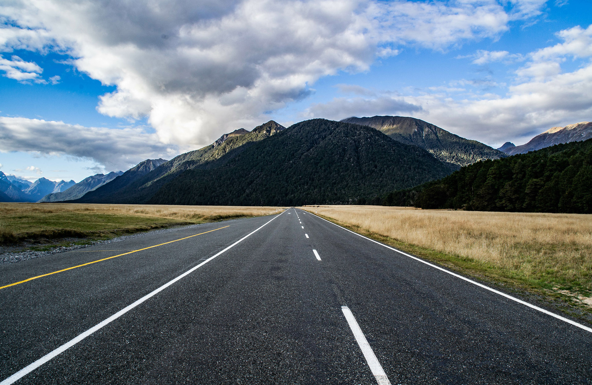 Eglinton Valley - Way to Milford Sound