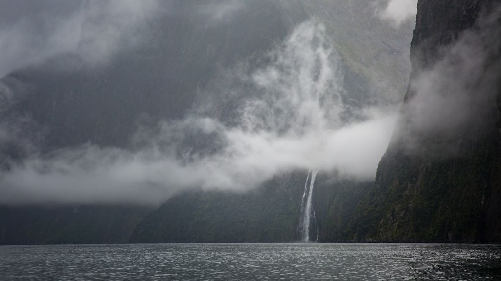 Milford Sound Climate - Southland, New Zealand