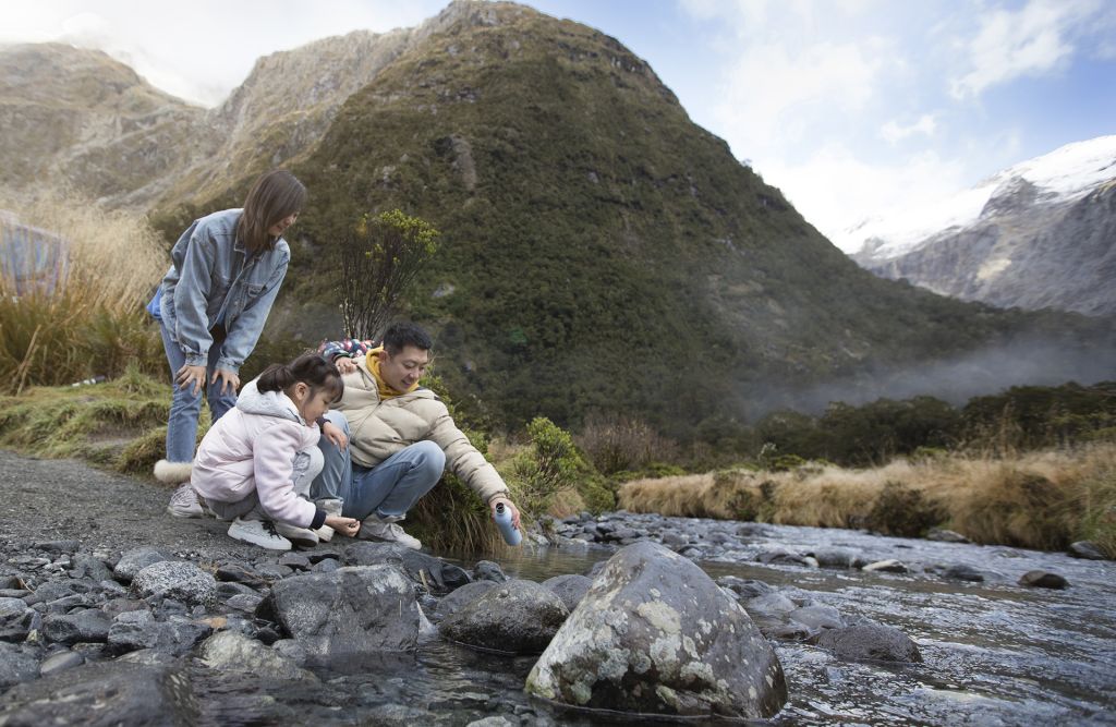 Monkey Creek – Milford Sound