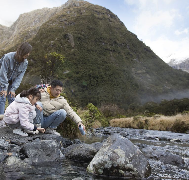 Monkey Creek – Milford Sound