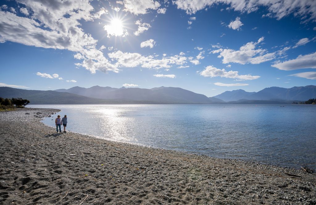 Te Anau Lakefront - Southland, New Zealand