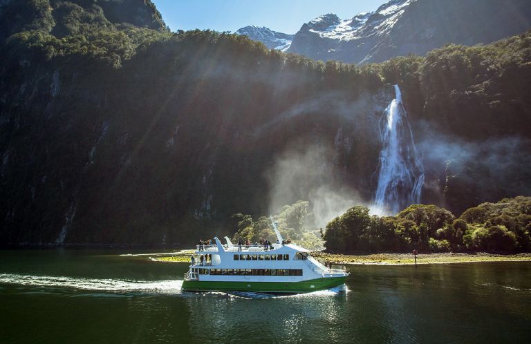 Milford Sound - Maiden of Milford - Day Cruise