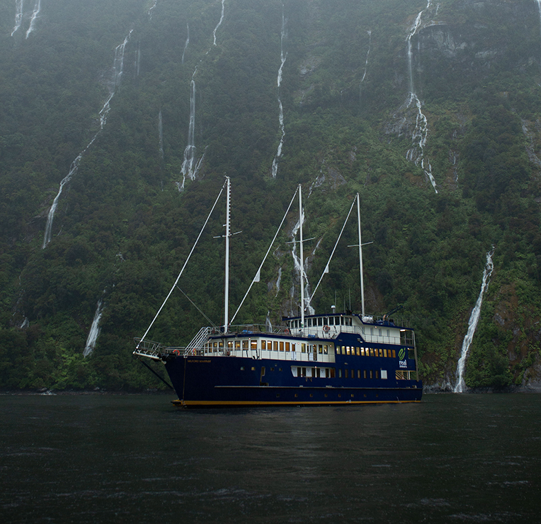 Milford Sound - Overnight Cruise